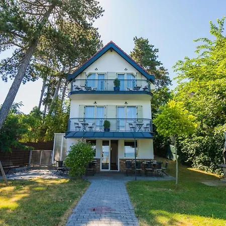 Anna Beach Villa-3